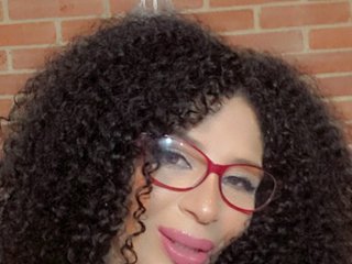 에로틱 한 영상 채팅 SalomeX