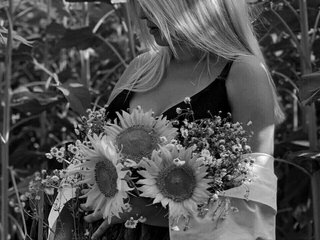 에로틱 한 영상 채팅 Saltycherries