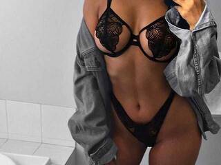 에로틱 한 영상 채팅 samantastarr