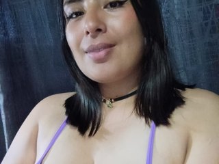 에로틱 한 영상 채팅 Samantha-Mansson