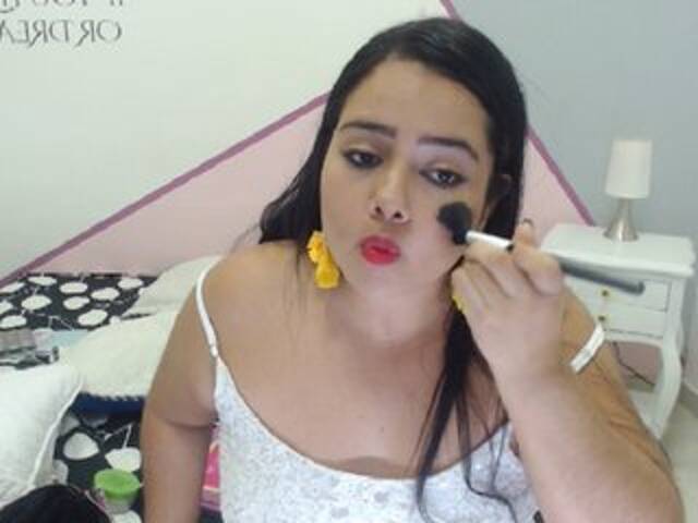 방송 스크린 샷 SamaraMarquez