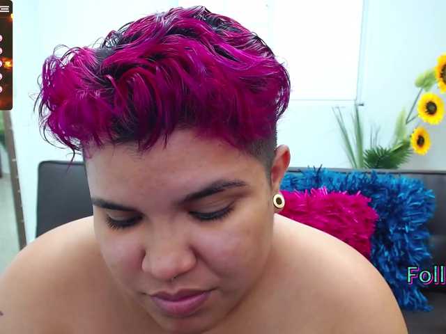 방송 스크린 샷 LilyJames