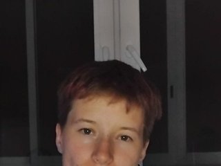 에로틱 한 영상 채팅 Sandra-a