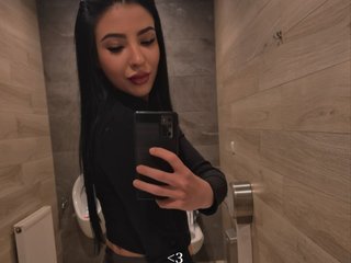 에로틱 한 영상 채팅 SandraMoon