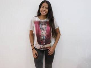 에로틱 한 영상 채팅 Sara-Castillo