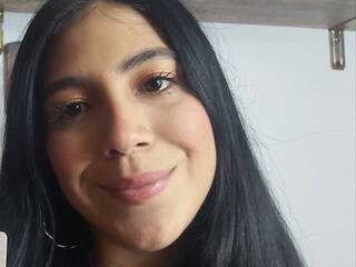 에로틱 한 영상 채팅 Sarabarcelli