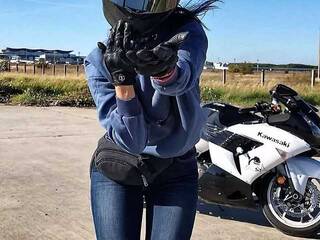 에로틱 한 영상 채팅 SaraBet