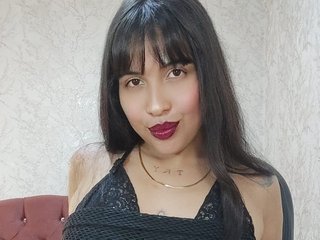에로틱 한 영상 채팅 sarachaud