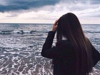 에로틱 한 영상 채팅 Sarah-Brown