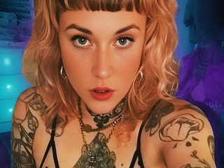 에로틱 한 영상 채팅 Sarah_Pearl