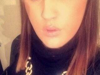 에로틱 한 영상 채팅 Sarahlou