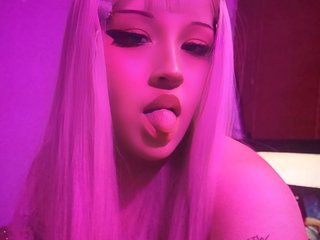 에로틱 한 영상 채팅 sarah_lynn