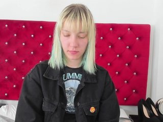 에로틱 한 영상 채팅 SarahOrgasm