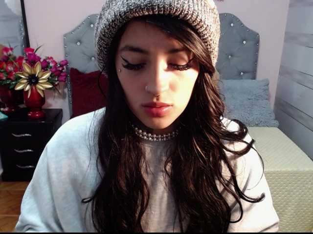 방송 스크린 샷 sara_perez