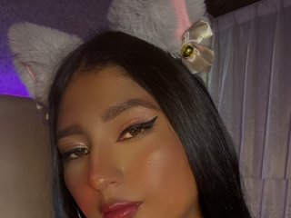 에로틱 한 영상 채팅 Sararose