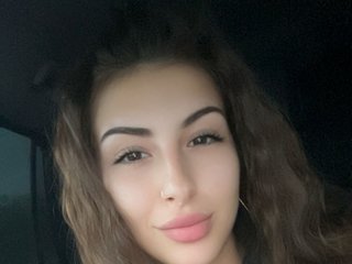 에로틱 한 영상 채팅 Sashabelle1