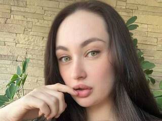 에로틱 한 영상 채팅 sashadessire