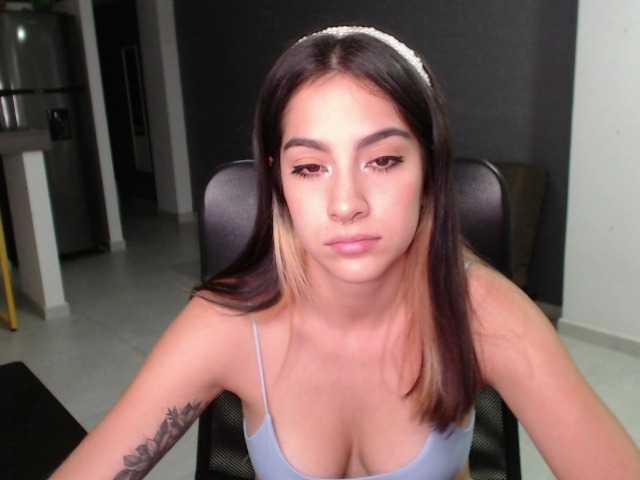 방송 스크린 샷 Sashapeters