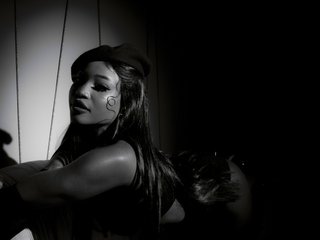 에로틱 한 영상 채팅 SavannahStorm