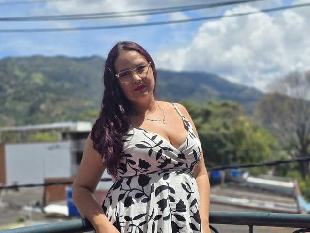 프로필 사진 ScarlettBoobs-