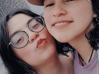 에로틱 한 영상 채팅 ScarLilith