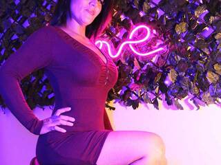 에로틱 한 영상 채팅 SeleneGreen