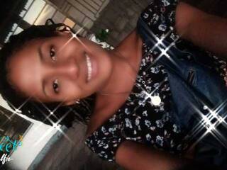 에로틱 한 영상 채팅 selennerosse