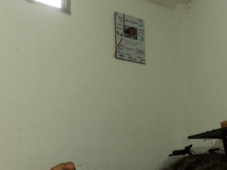 에로틱 한 영상 채팅 sexychariz23