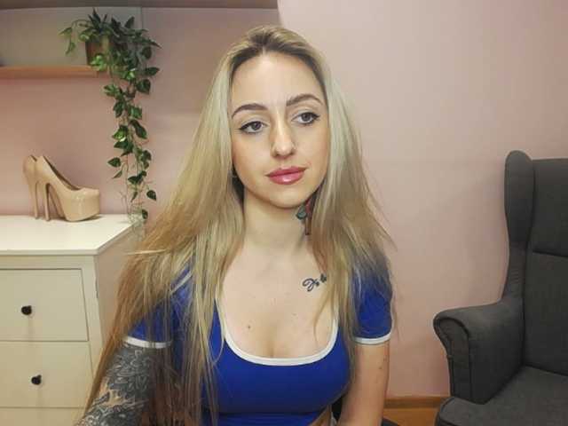 사진 SEXYcoralie #Misstress #fantasy #domination #cei #joi #cfnm #tease #flirt #roleplay #cuckold #cbt #blondie #inked #ass #sph #dirtytalk #fetish #domina #sissy #sub #dom #slave #rating #watching #feets