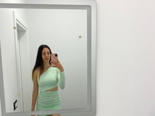 에로틱 한 영상 채팅 SexyEvelina
