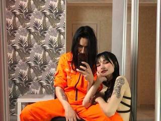 에로틱 한 영상 채팅 Sexykindred