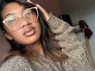 에로틱 한 영상 채팅 SexyLove691