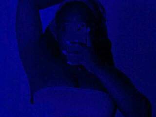 에로틱 한 영상 채팅 SexyLucc