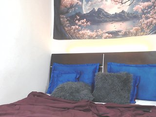 에로틱 한 영상 채팅 Sexynara