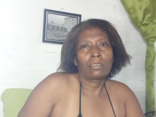 에로틱 한 영상 채팅 zulayxxx