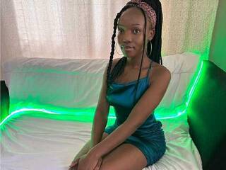 에로틱 한 영상 채팅 SexyTamara258