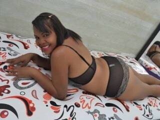 에로틱 한 영상 채팅 SexyTrinity