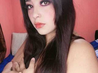 에로틱 한 영상 채팅 sharikwilson