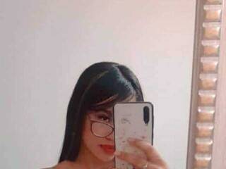 에로틱 한 영상 채팅 sharoncarolin