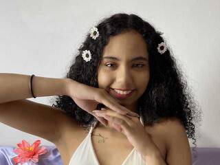 에로틱 한 영상 채팅 sharonnbunny