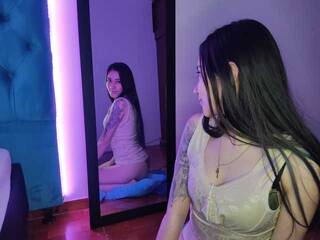 에로틱 한 영상 채팅 sharoon2u