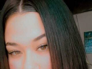 에로틱 한 영상 채팅 shayna-rain