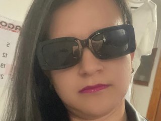 에로틱 한 영상 채팅 Sherezadeangels
