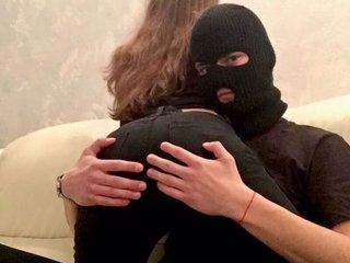 에로틱 한 영상 채팅 ShowMaskGoOn