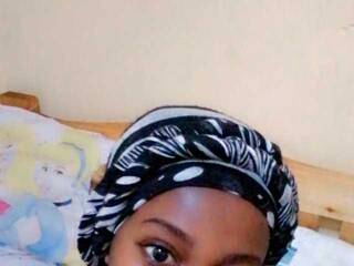 에로틱 한 영상 채팅 Shriex-cutie