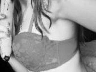 에로틱 한 영상 채팅 shybabe