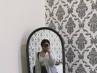 에로틱 한 영상 채팅 Siana