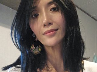 에로틱 한 영상 채팅 Sinfulasian