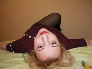 에로틱 한 영상 채팅 Iramira77