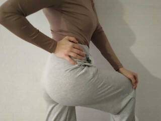 에로틱 한 영상 채팅 SissyJoke